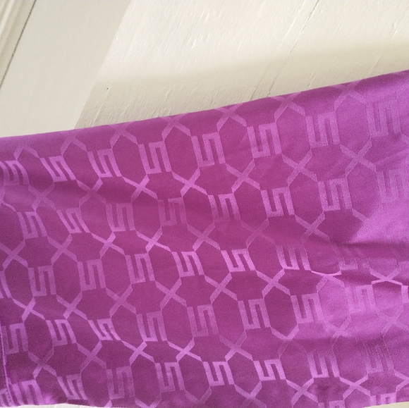 Savage X Fenty Purple Satin Robe Size Medium - Picture 7 of 8